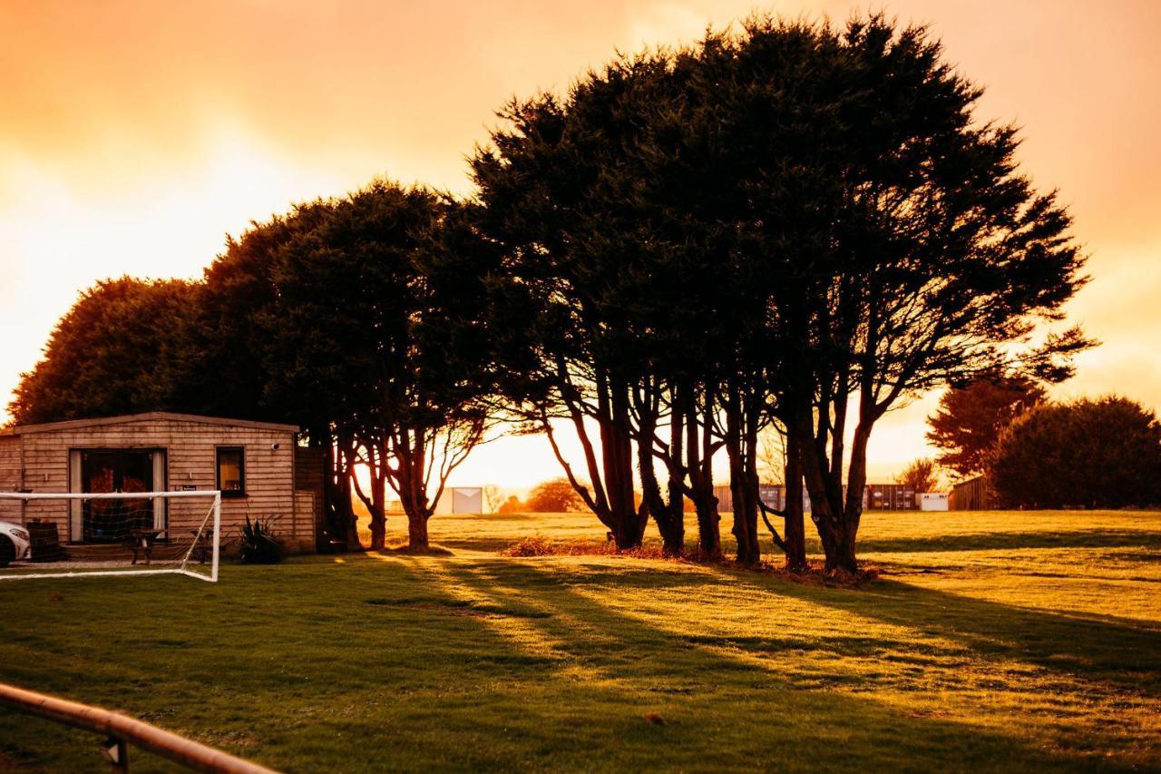 Bushwood-Beautifully Fitted Wooden Lodge Helston Cornwall Exterior foto